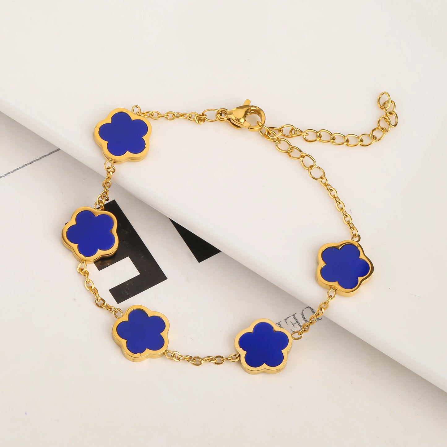 Five Leaf Flower Pendant Bracelets