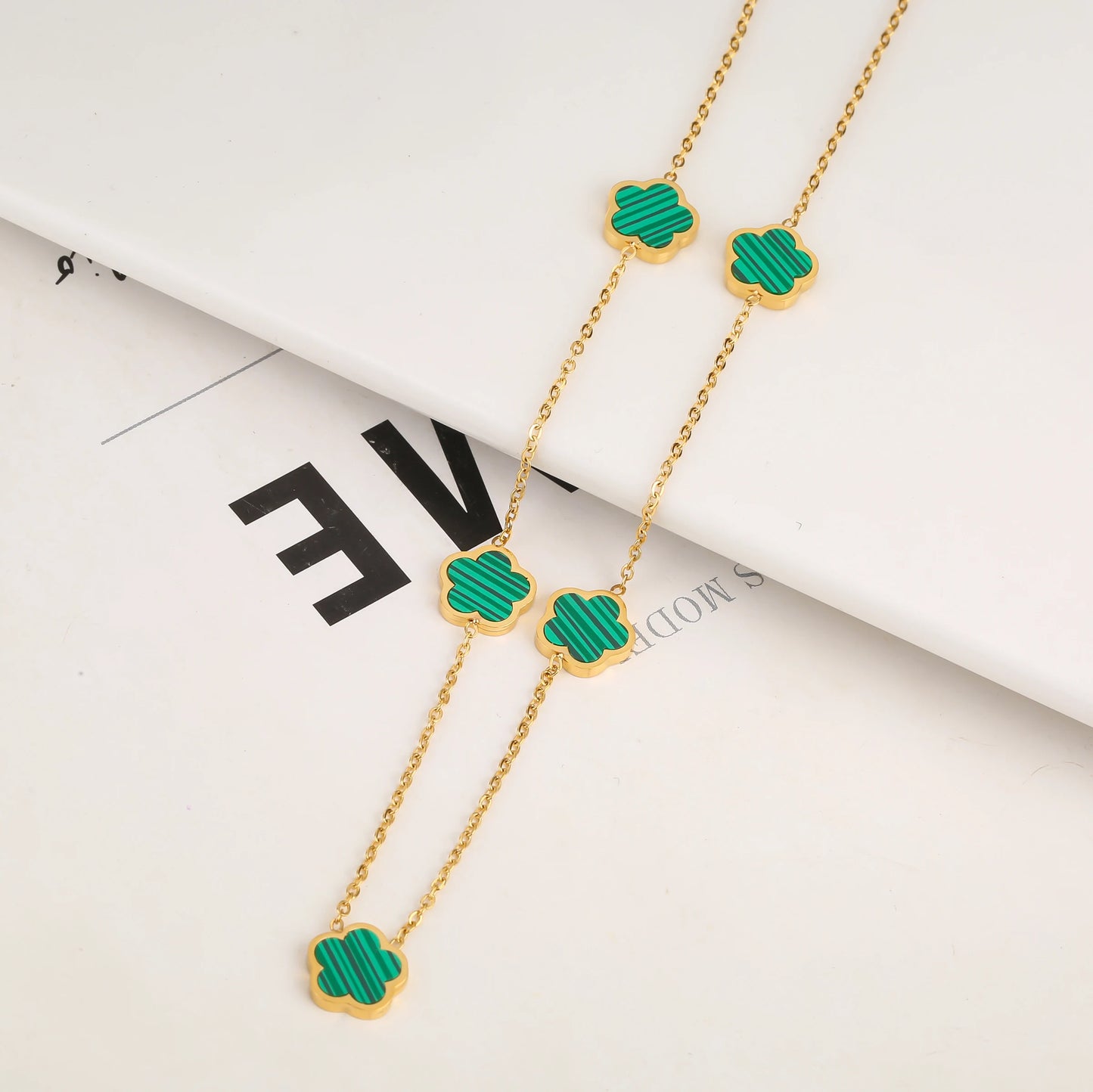 Five Leaf Flower Pendant Necklaces