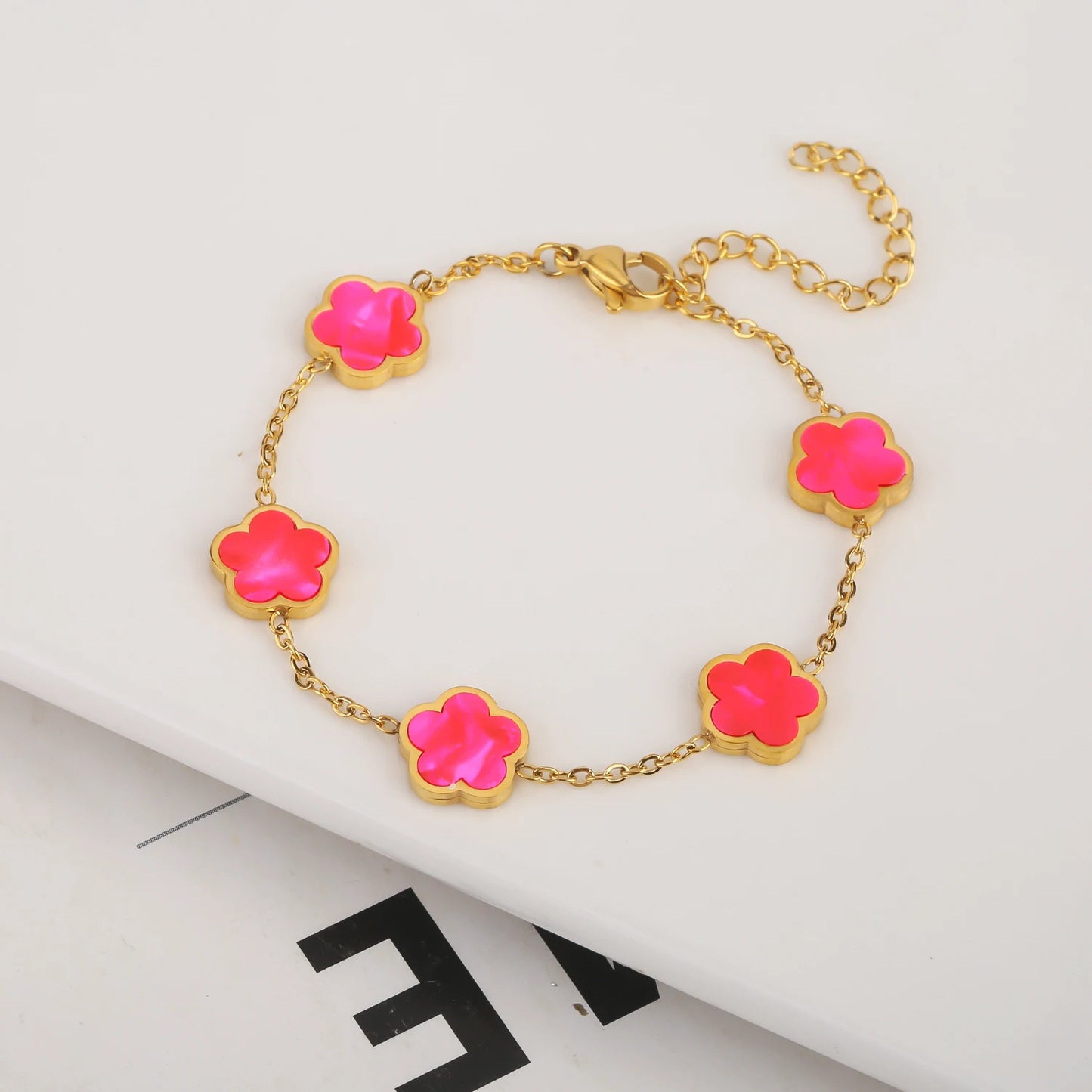 Five Leaf Flower Pendant Bracelets